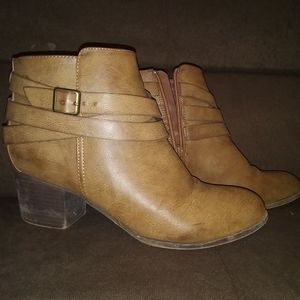 Leather booties
